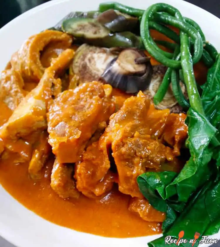 Kare-Kare beef curry