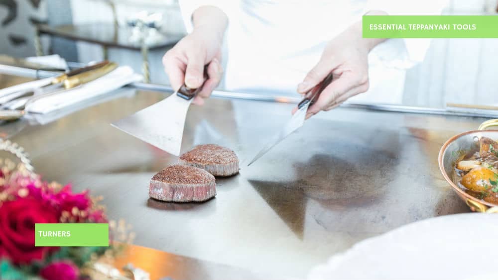 Use estes viradores para cozinhar receitas de Teppanyaki