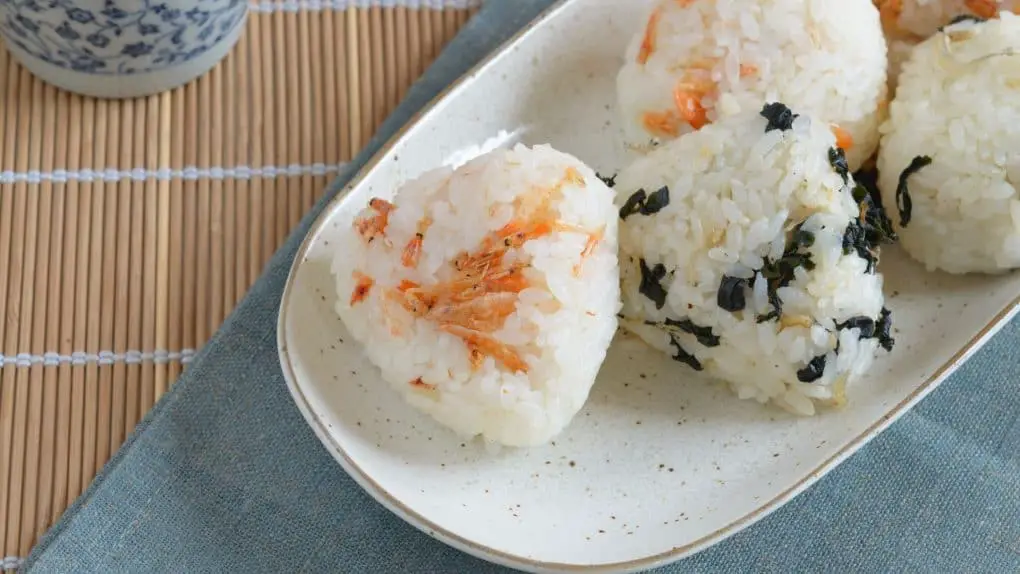 How to make rice balls