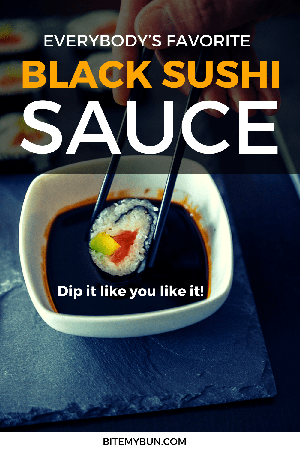 Kālele ka Sauce ʻeleʻele ma luna o ka Sushi