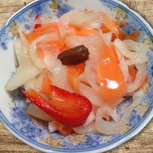 Receta de Atsarang Labanos (rábano en escabeche)