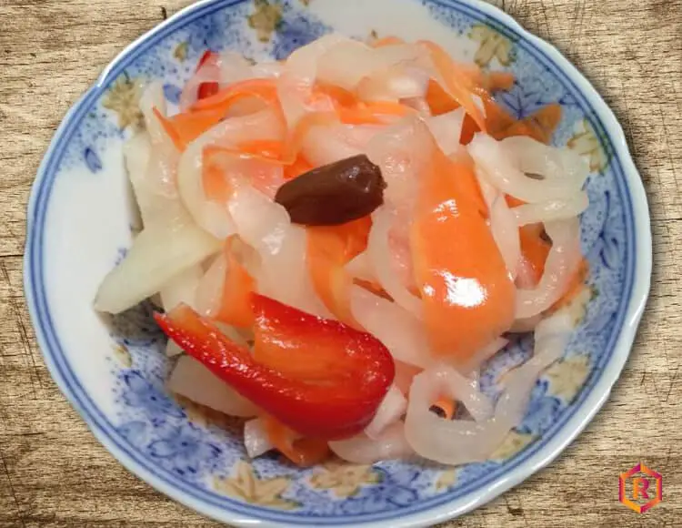 Recipe ea Atsarang Labanos (Pickled Radish)