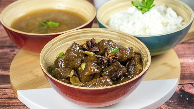 Beef pares with broth and white rice