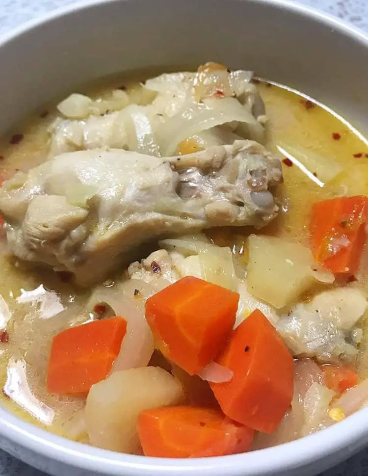 Filipino pineapple chicken recipe (Creamy pininyahang manok)