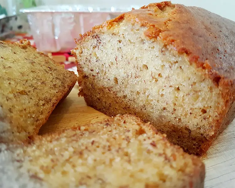 Tranches de pain aux bananes maison