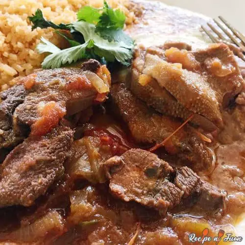 สูตร Lengua Estofado (ลิ้นวัวในซอสมะเขือเทศ)