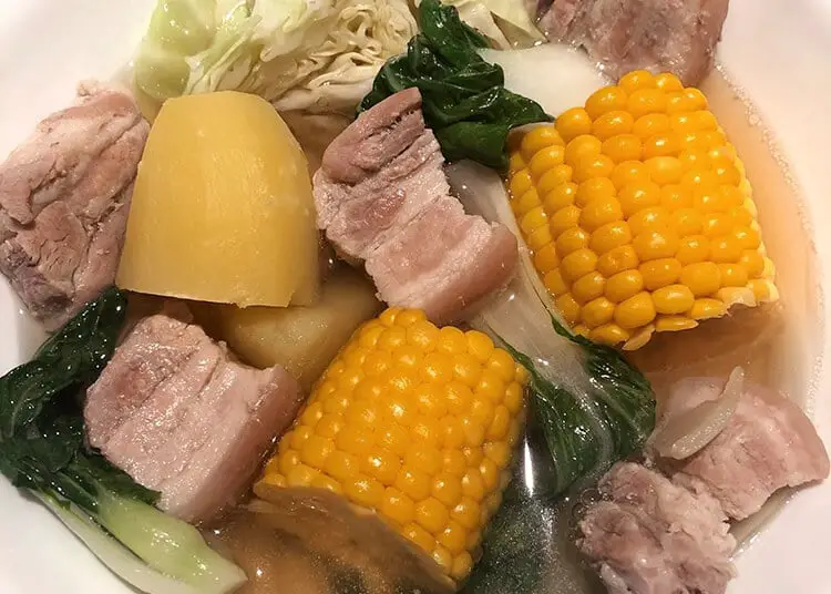 Nilagang Baboy oppskrift (svinekjøtt Nilaga)