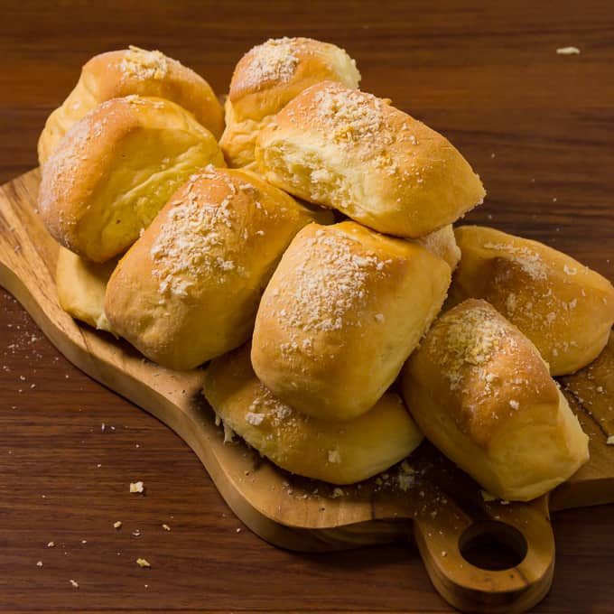 Công thức Pandesal (Bánh mì cuộn kiểu Philippines)