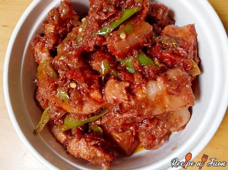 สูตร Binagoongan หมู (หมูปรุงในกะปิ)