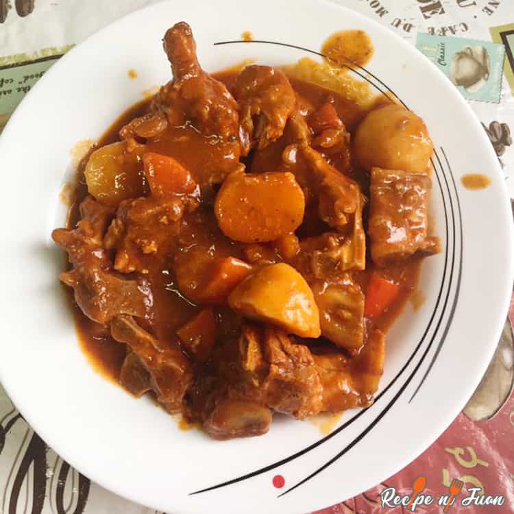 Pork Kaldereta Pụrụiche