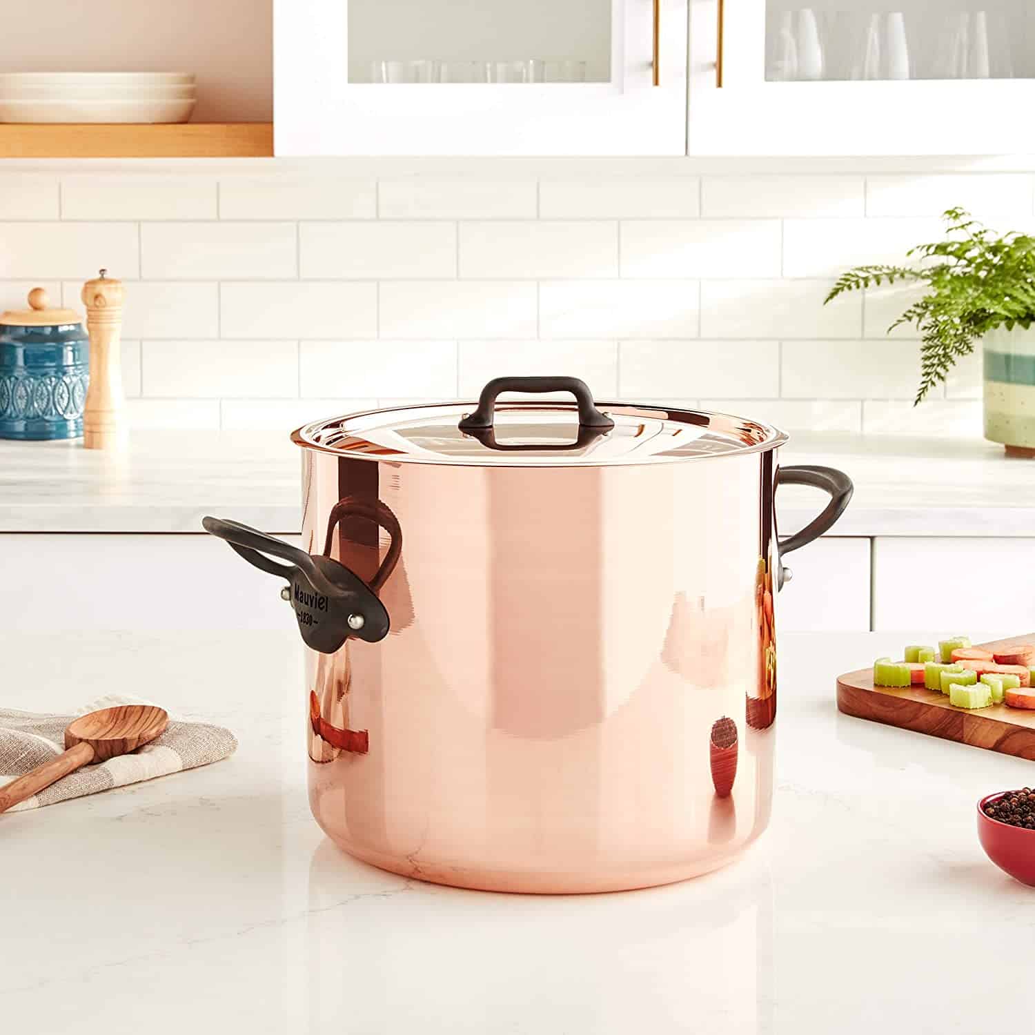 Labing maayo nga Tin Lined Copper Stockpot: Mauviel M-Heritage M150