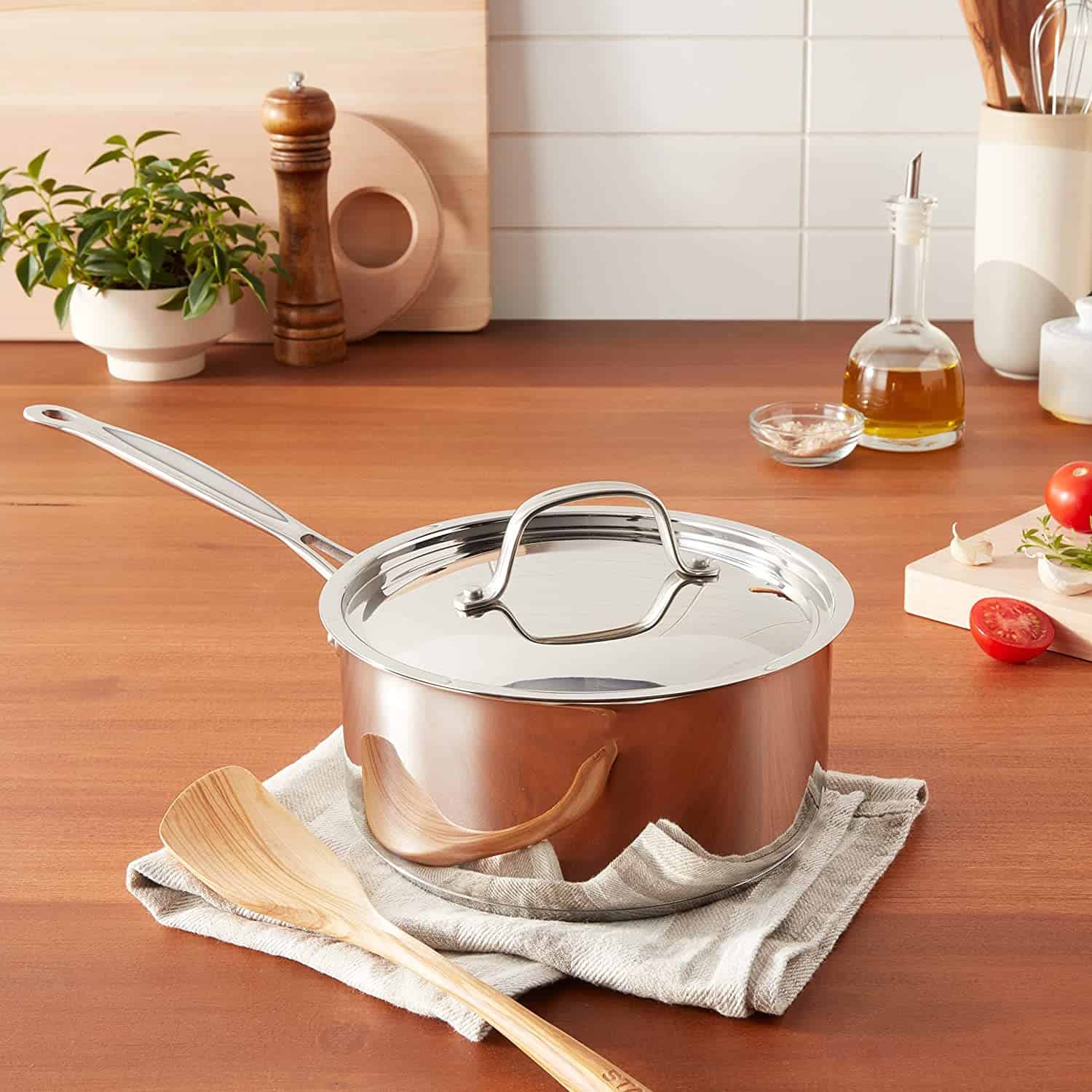 Լավագույն ինդուկցիոն կաթսա- Cuisinart 7193-20 Chef's Classic- ը խոհանոցում