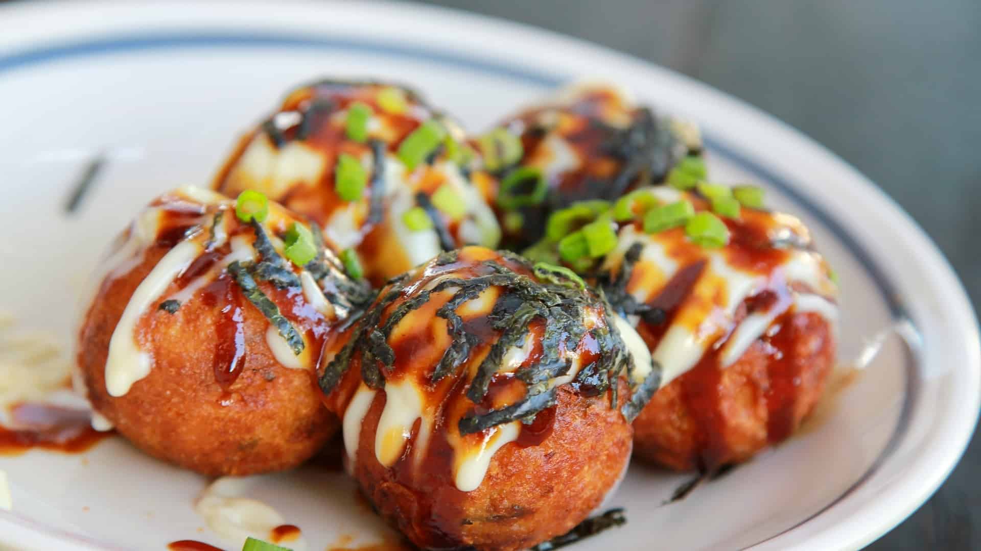 Bii o ṣe le ṣe takoyaki laisi pan