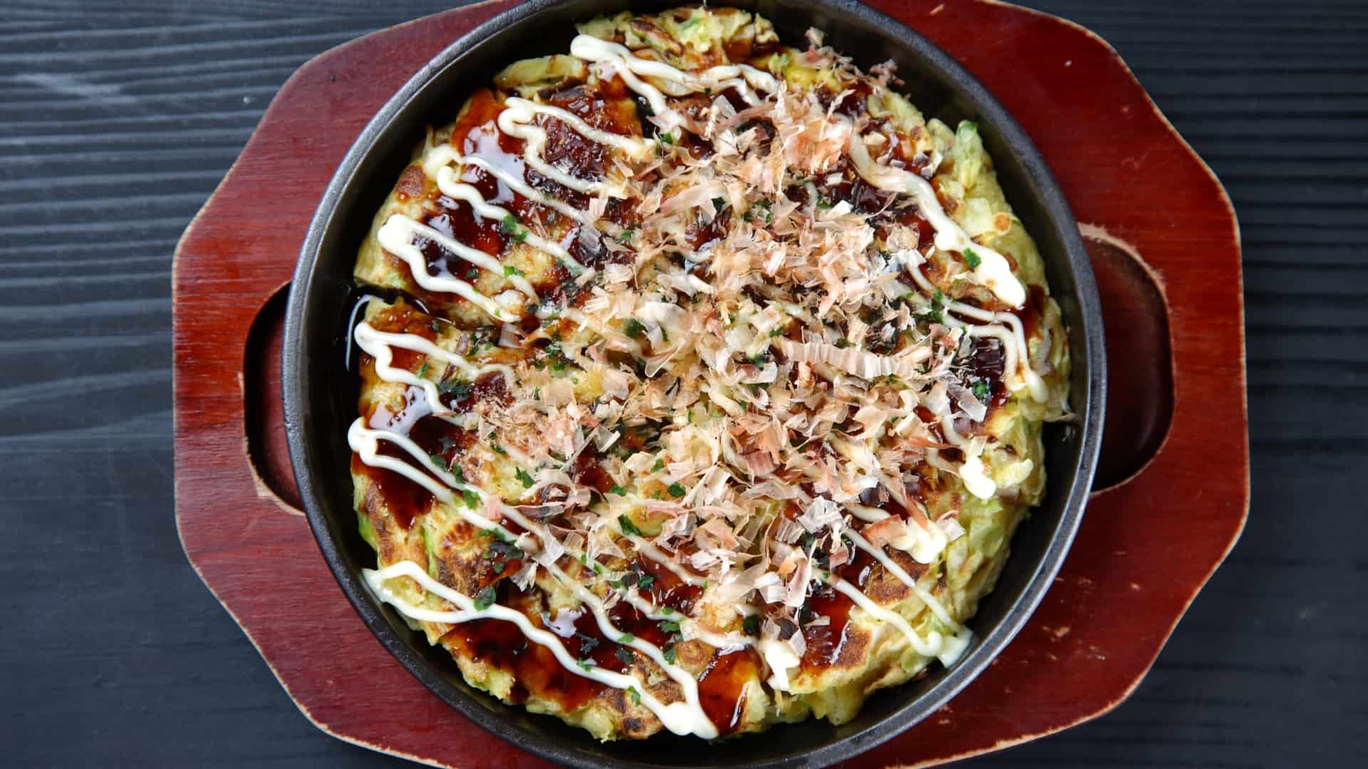 Melhores coberturas e recheios okonomiyaki