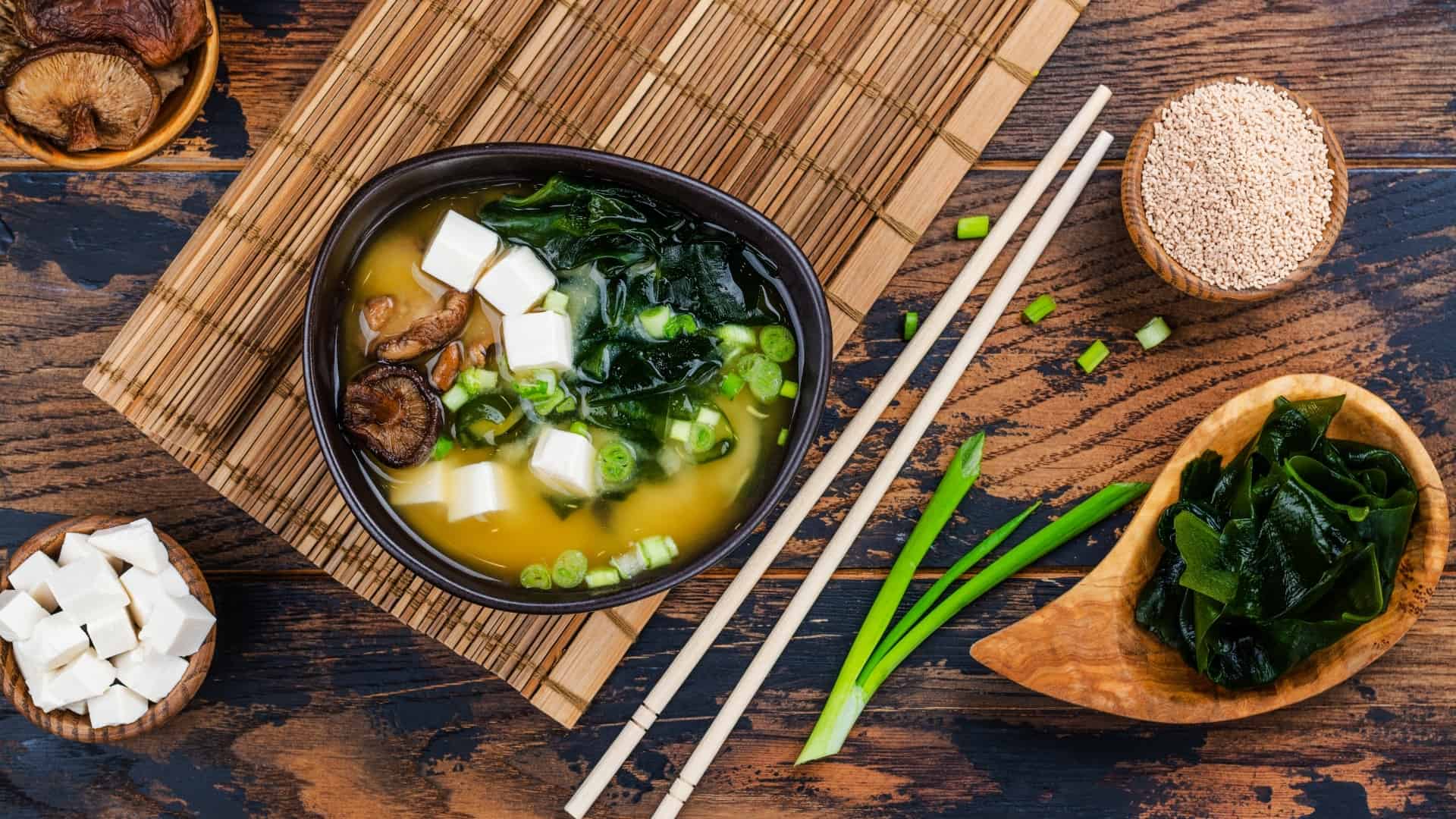Dashi til miso pasta forhold