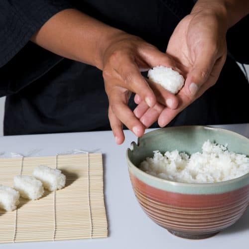 Arroz de sushi sen receita de cociña de arroz