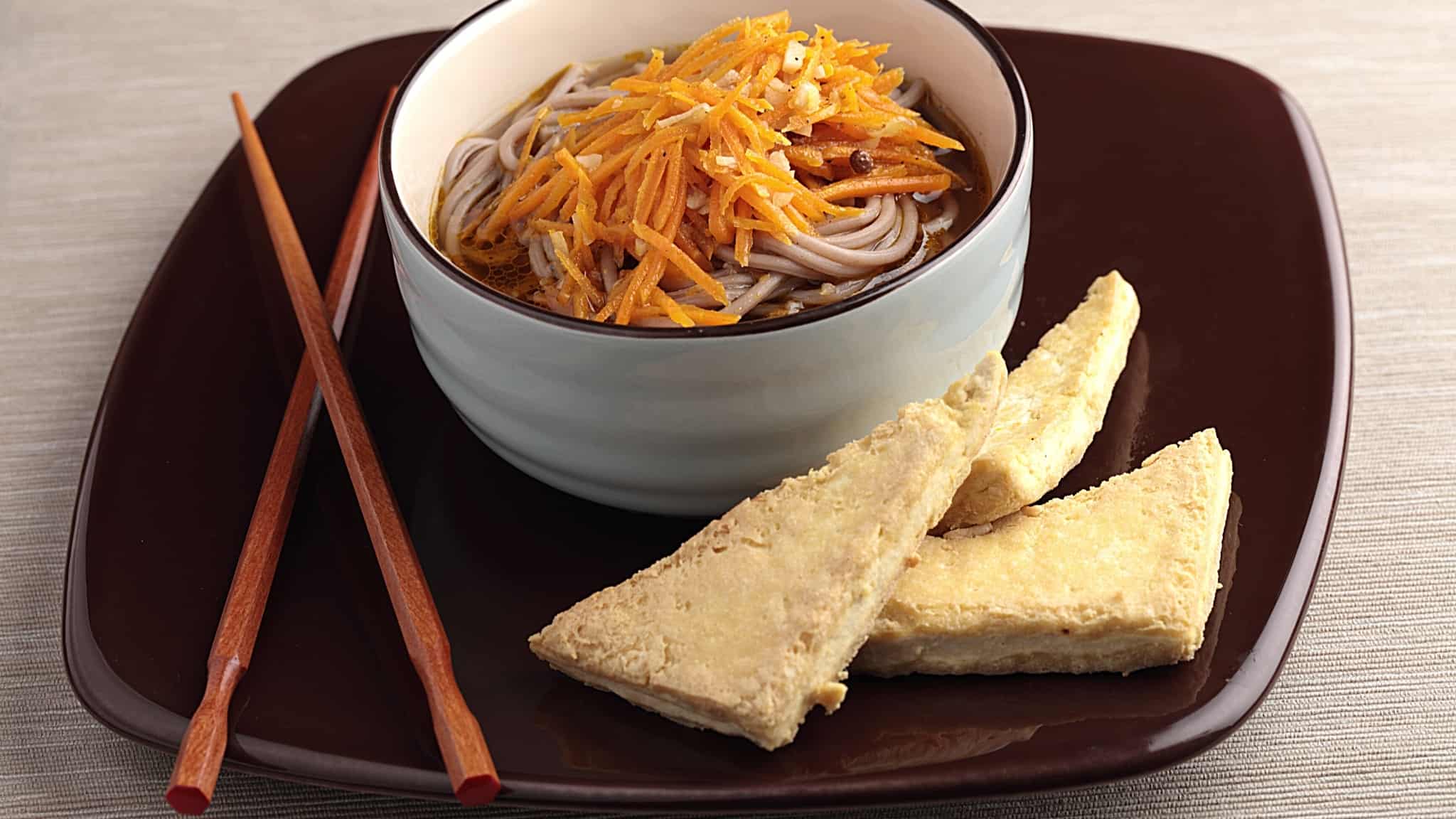 Sopa de fideos soba