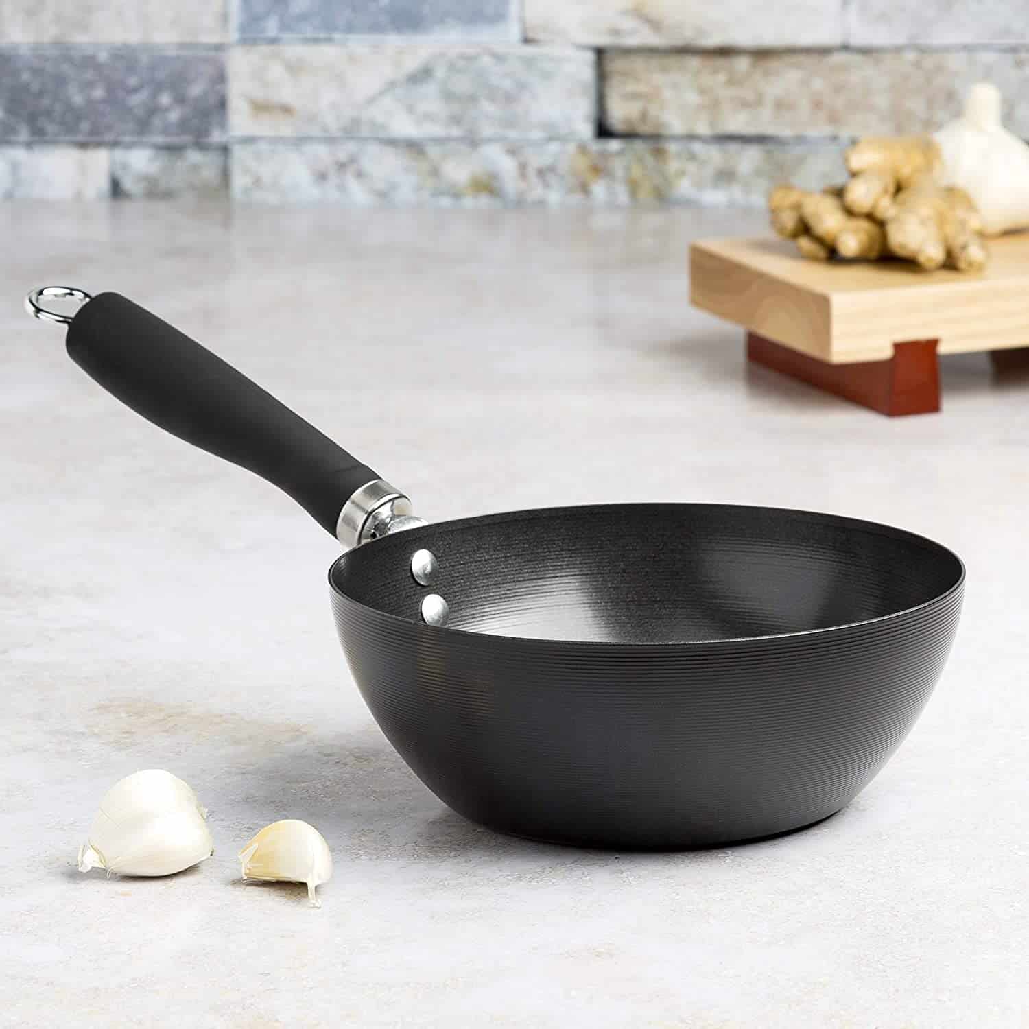 Wok dur carbon cyllideb gorau a'r nonstick gorau a'r gorau ar gyfer ffrio dwfn- Ecolution Non-Stick