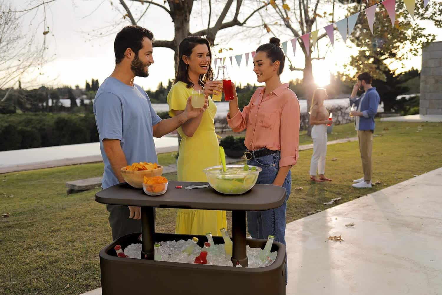 Keter Breeze Bar Outdoor Patio Furniture