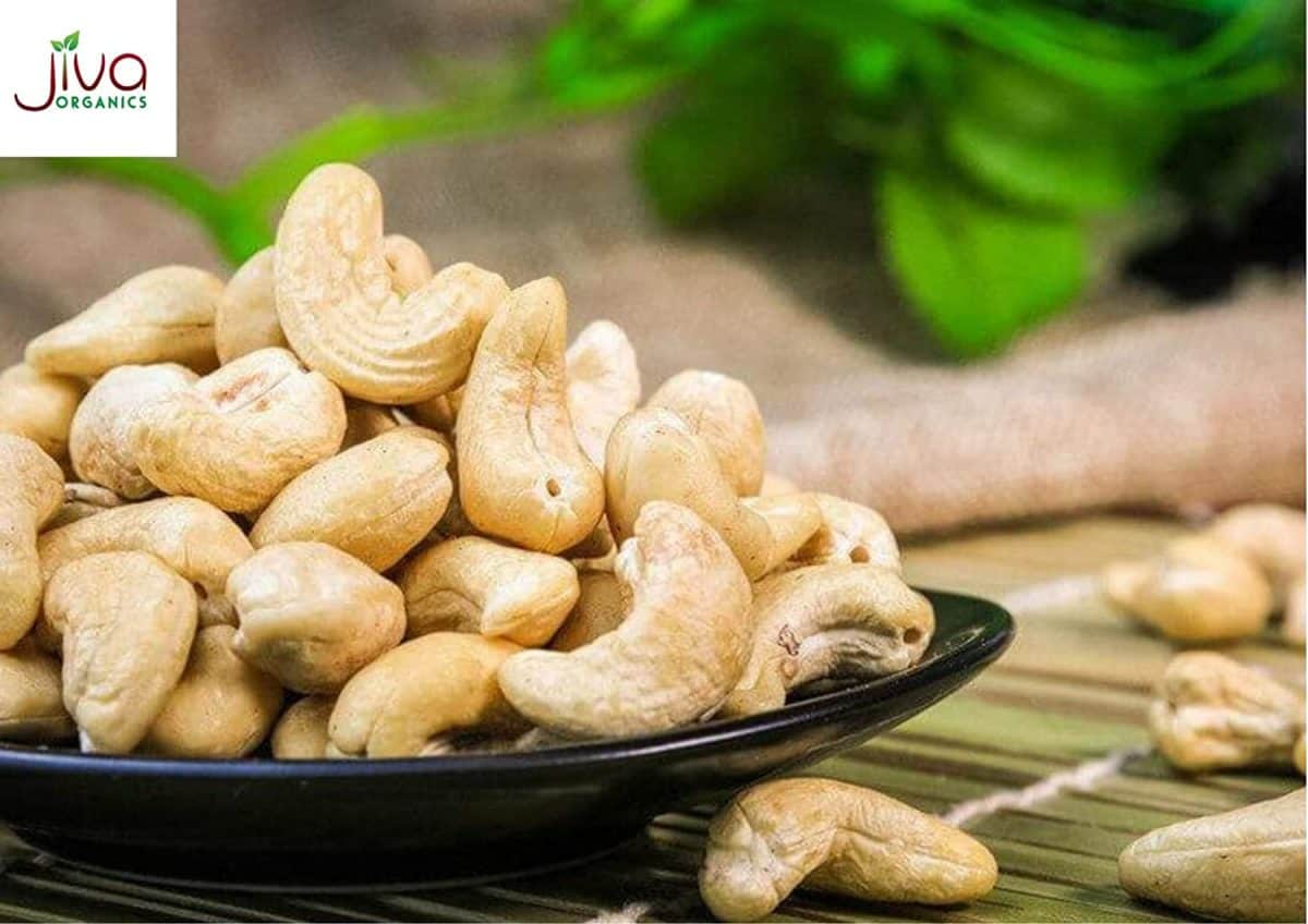 Cashew nuts as a substitute for black beans