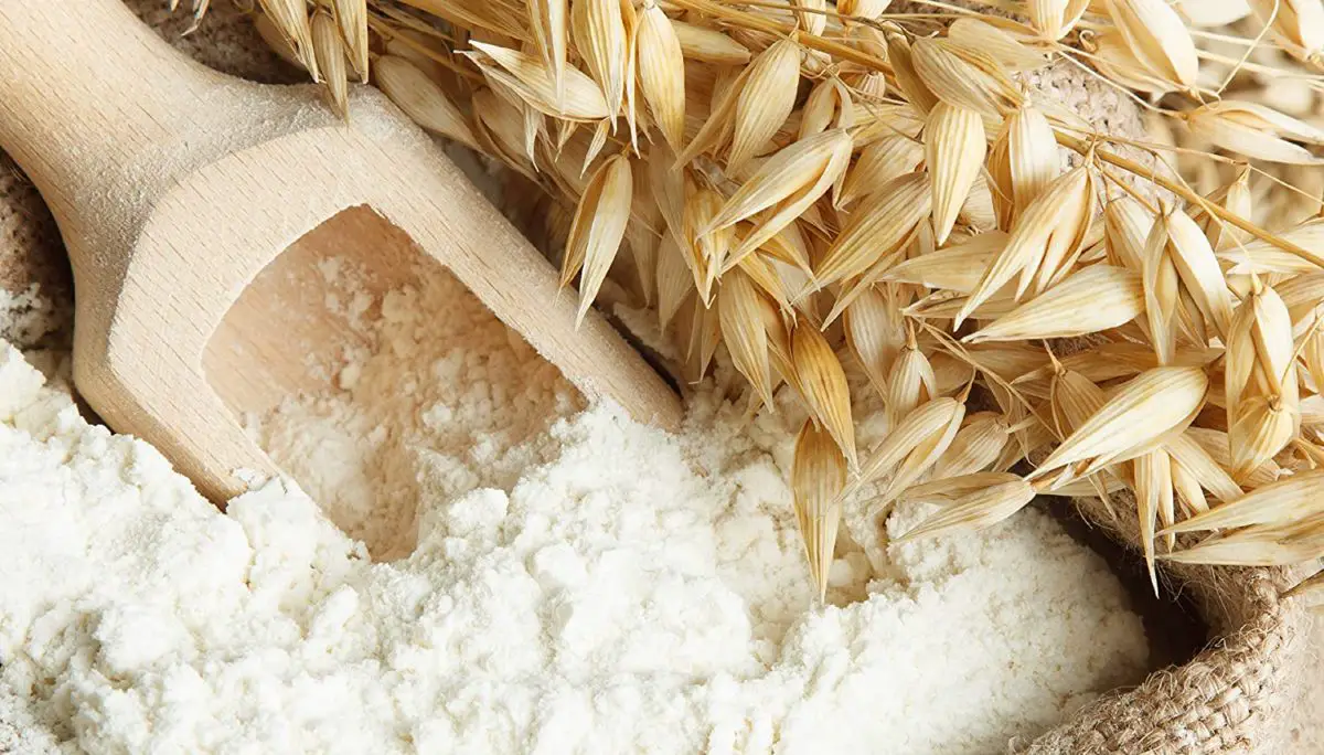 Oat flour as a substitute for almond flour