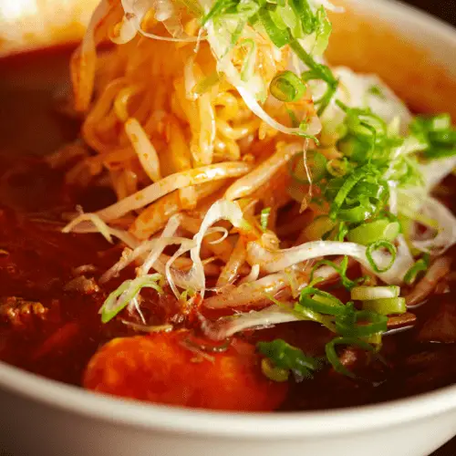 탄 탄 라면 레시피 | 칼칼한 맛이 일품인 국수 만드는법