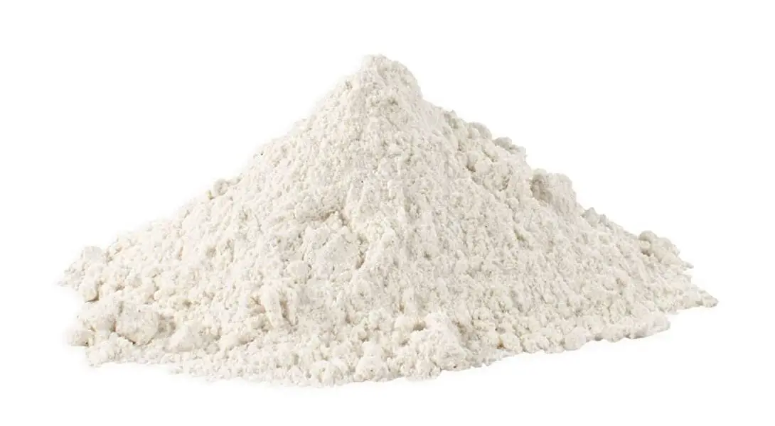 Use harina blanca para todo uso como sustituto de la harina de almendras