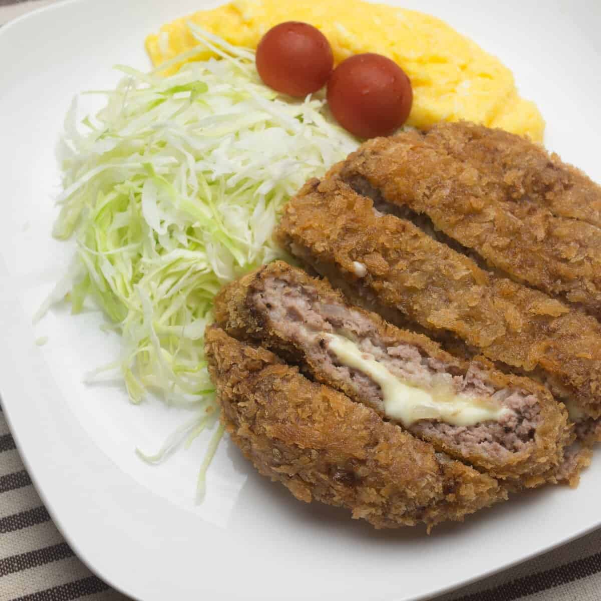 Dè a th’ ann am Menchi Katsu