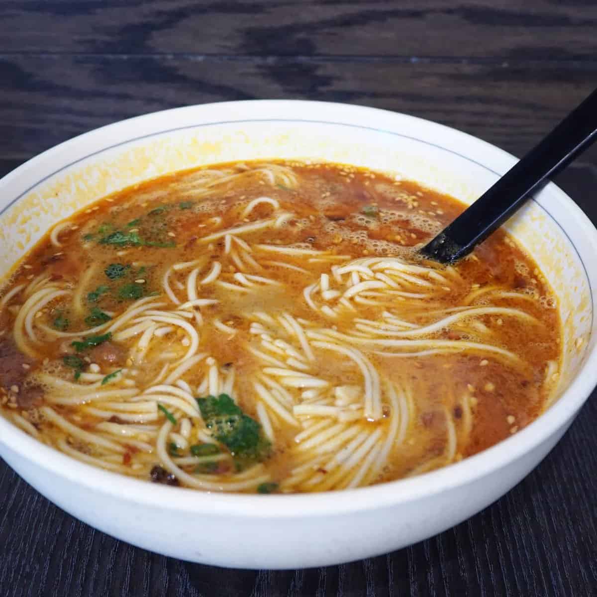 What is dan dan noodles