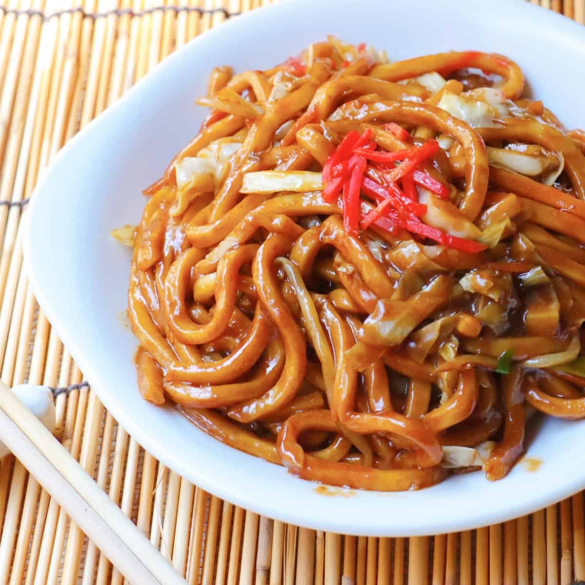 What is yaki udon