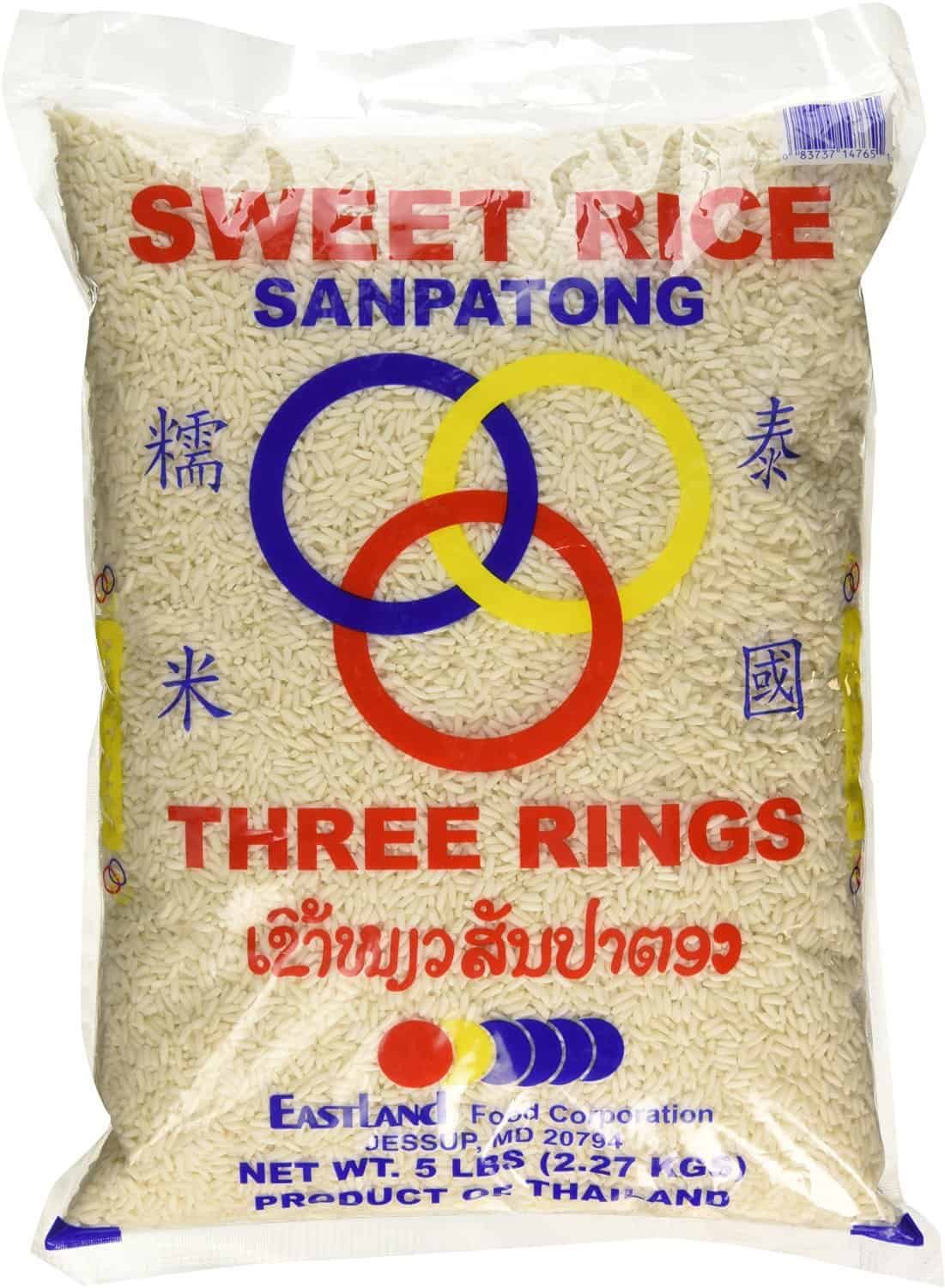 Trois anneaux de riz sucré gluant thaïlandais