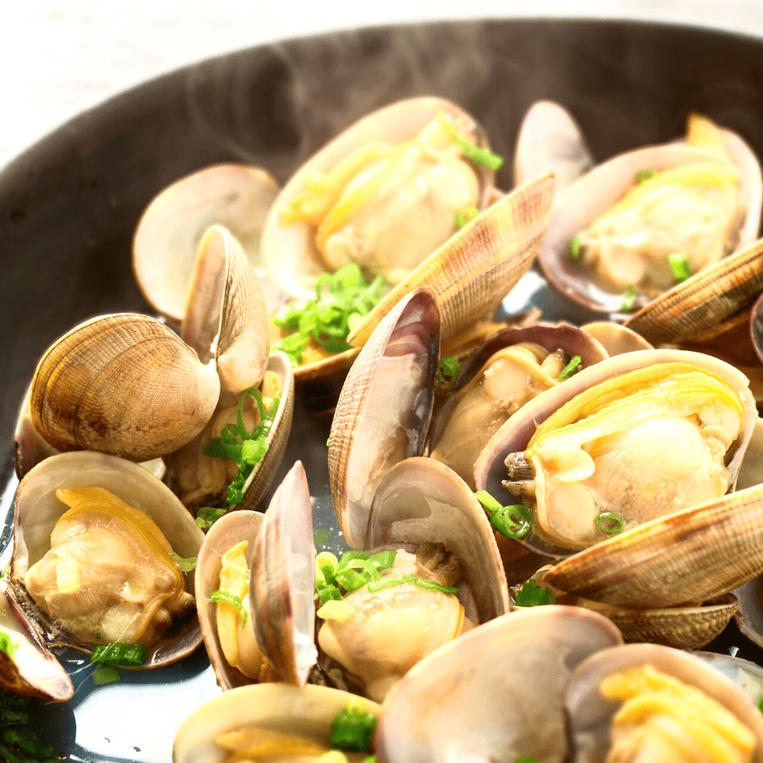 SakeSteamed Clams Recipe for Japanese Asari no Sakamushi