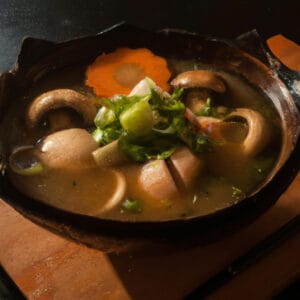 Deliziosa zuppa di ristorante Hibachi fatta in casa