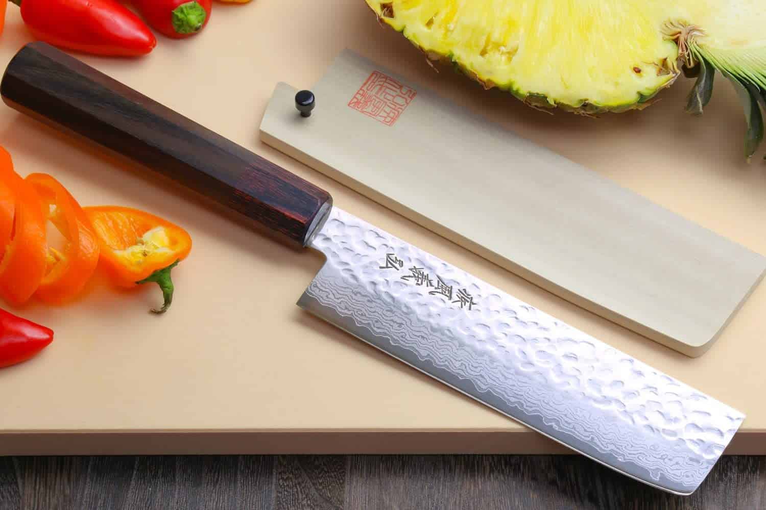 Японский нож сантоку. Ножи Santoku Knife. Нож Усуба. Квадратный нож.